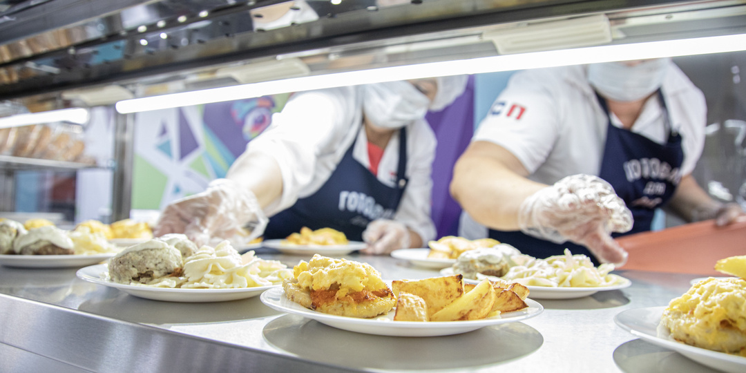 В Волгоградской области запущено первое в России инвестпартнерство в сфере социального питания