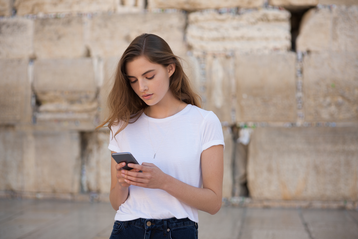 Мобильные eSIM операторы связи в Израиле