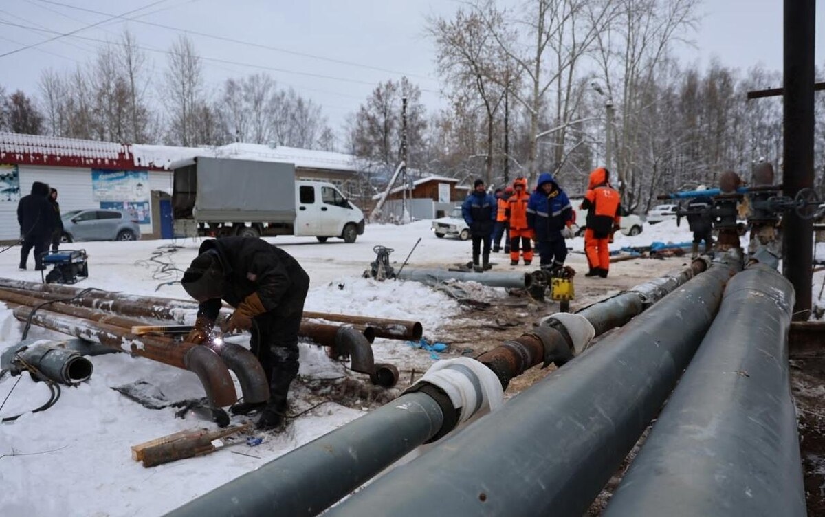    Подачу тепла начали во все пострадавшие при аварии в Балезино дома