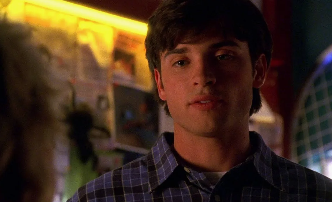 Кларк Кент. Яндекс картинки.