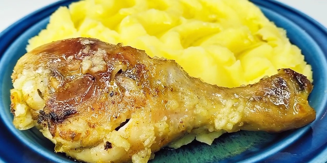 Курица под утюгом с чесноком и хрустящей корочкой🍗