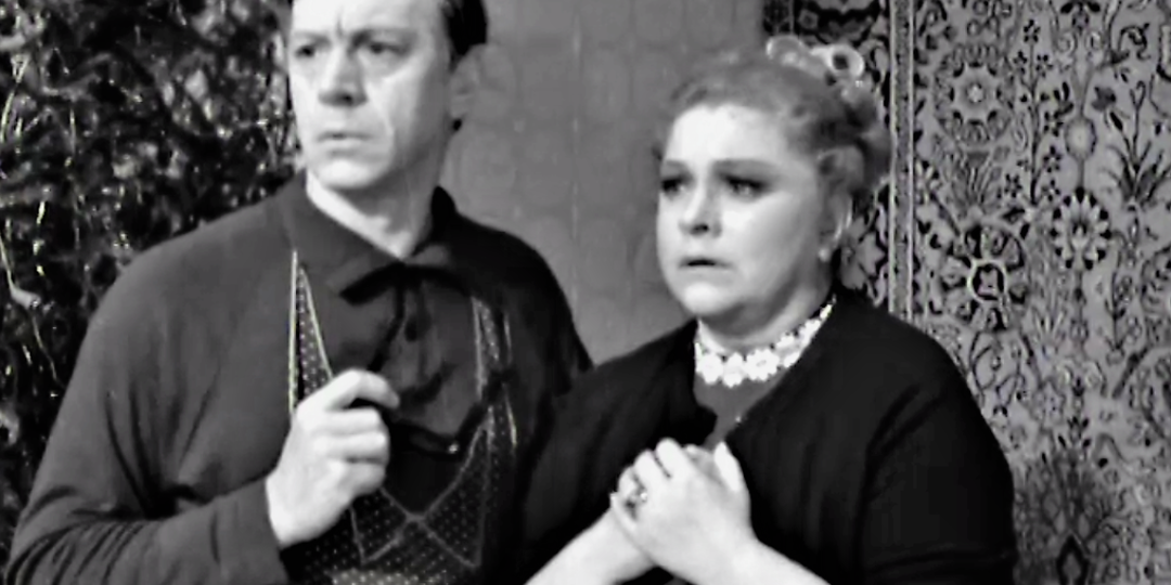 Каким был Новый год до «Иронии судьбы»