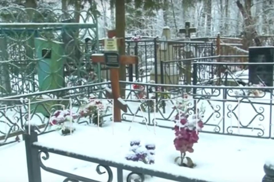    Вдова и дочь о смерти родственника узнали лишь спустя две недели. Фото: сюжет программы "Кстати"