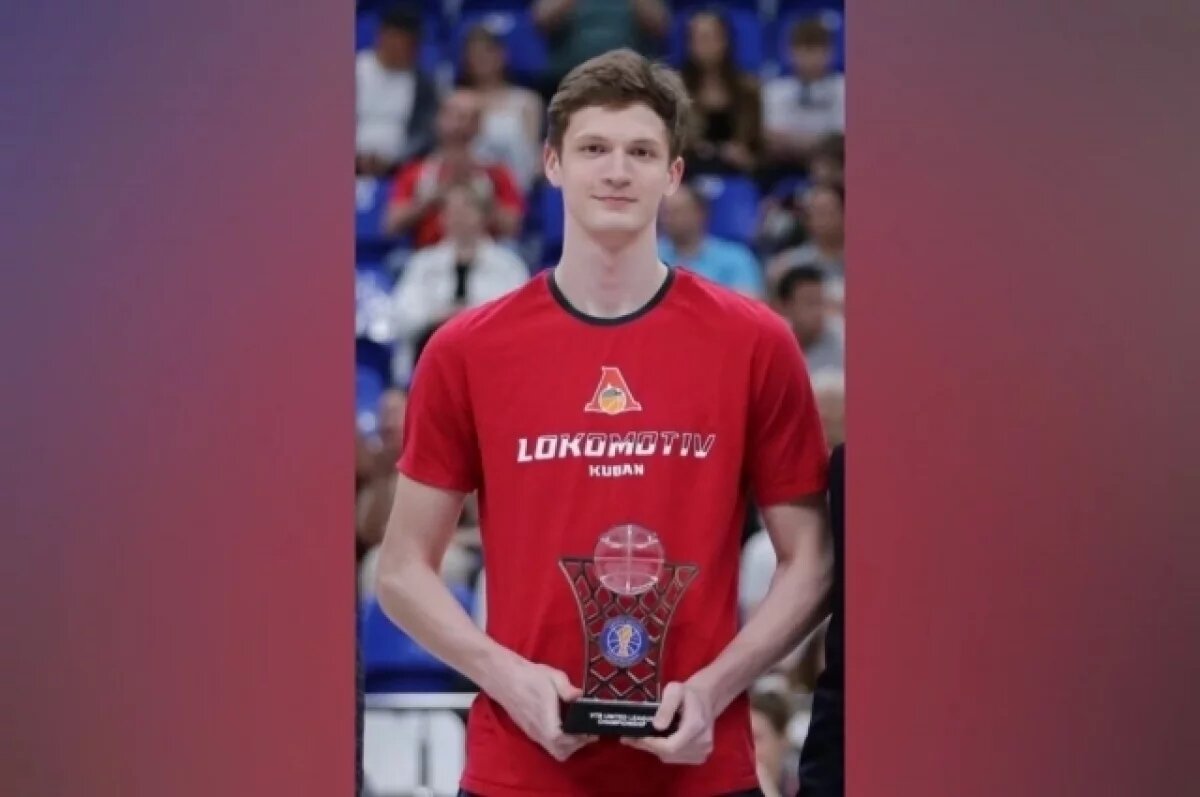    Кирилл Елатонцев.