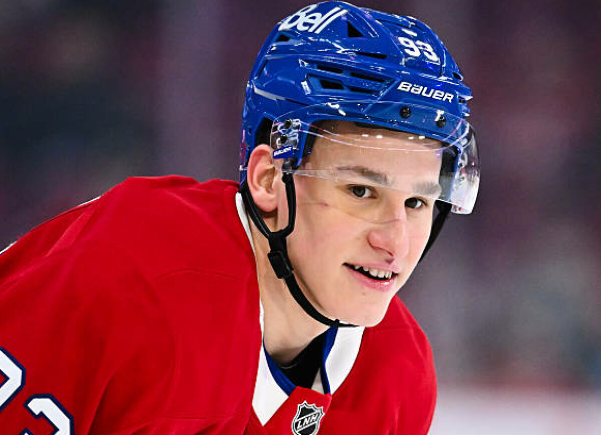     В Канаде объяснили новый уровень Демидова: он просто чаще стал бросать по воротам