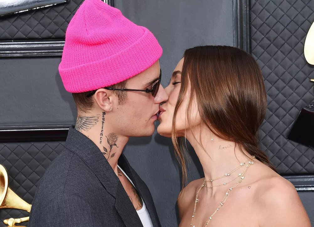    Джастин Бибер поделился очаровательным рождественским фотосетом сына Джека