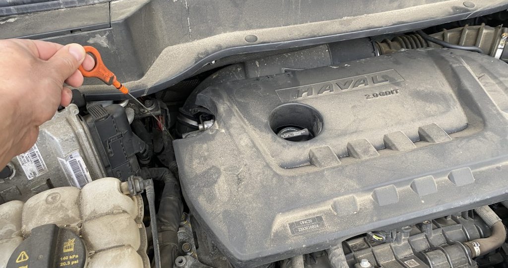 Моторное масло стандарта API SQ: чем оно лучше и в какие двигатели его нужно заливать?