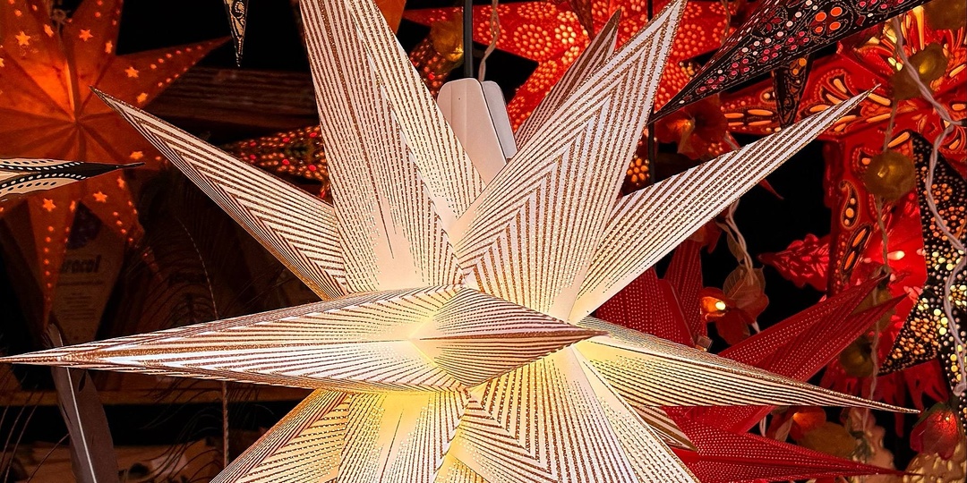 Германия: История рождественской звезды,сувениры с ярмарки