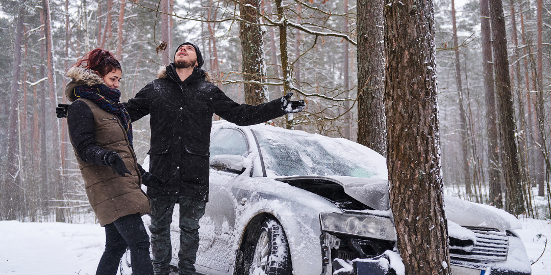 Запрещённый манёвр ГАИ. Почему инспектор скрывает от вас главный документ при ДТП в гололёд