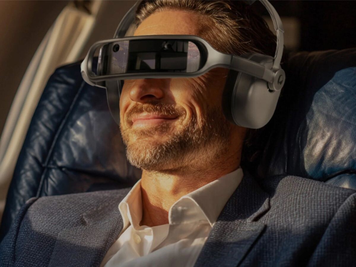    Наушники Perisphere могут превращаться в VR-гарнитуру