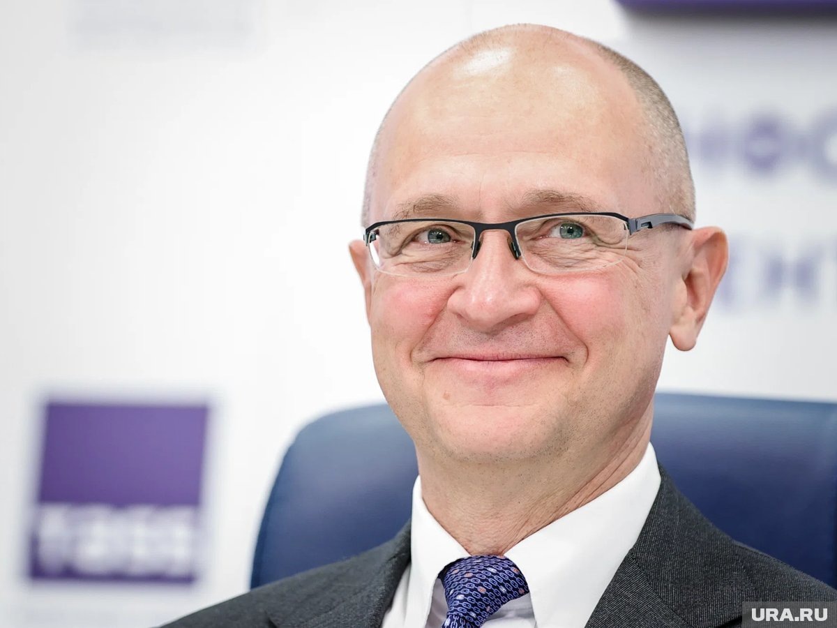     Одним из сопредседателей оргкомитета стал Кириенко