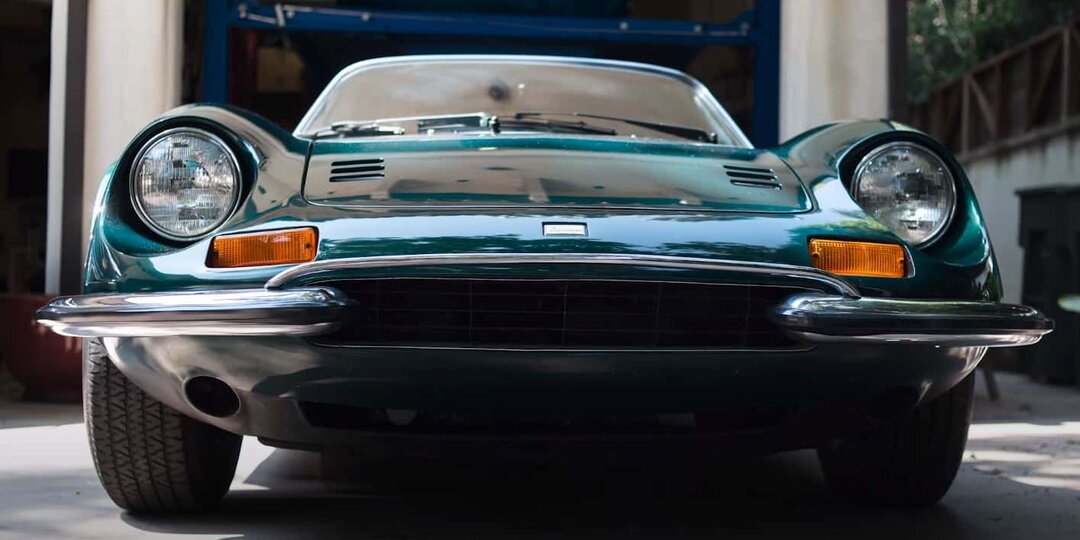 Когда мечта о халяве пошла не по плану. История Ferrari с необычным номером DUG UP