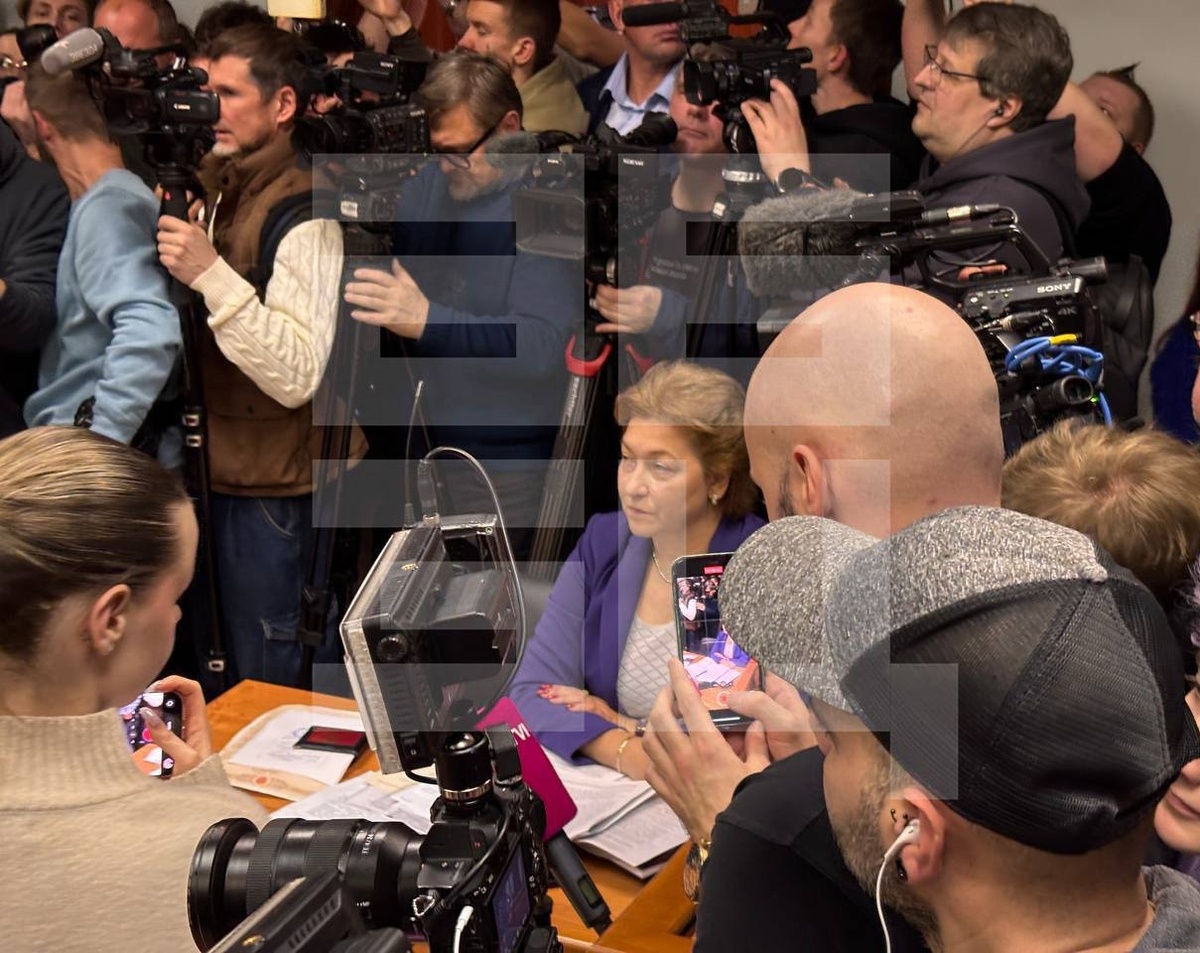 Адвокат Полины Лурье. Фото из зала суда в ТГ–канале «Абзац». 