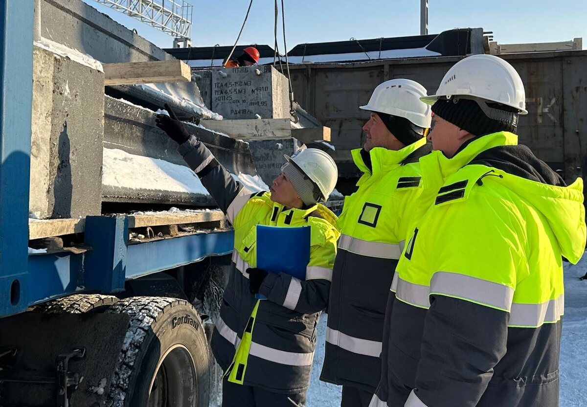 Электрофикация ж/д путей в порту "Остерра"/ Фото: Порт "Остерра"  📷
