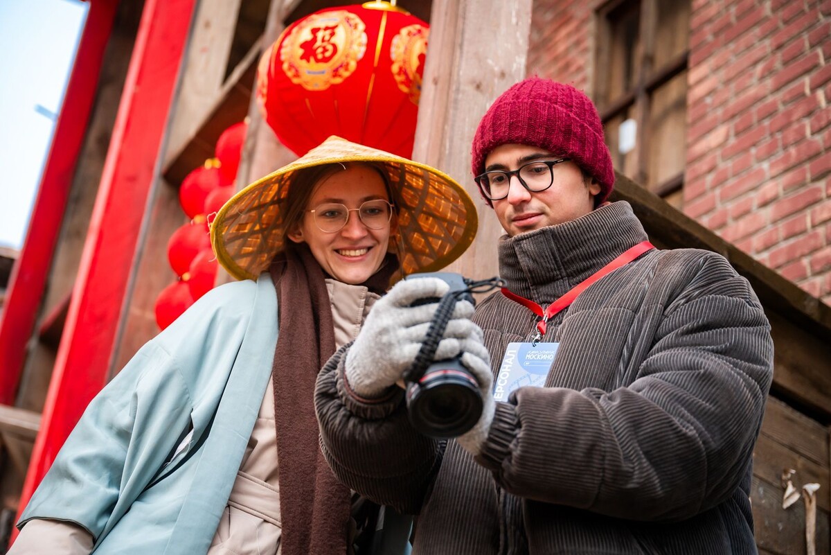    Новогодние спектакли и фильмы в выходные в кинопарке "Москино"