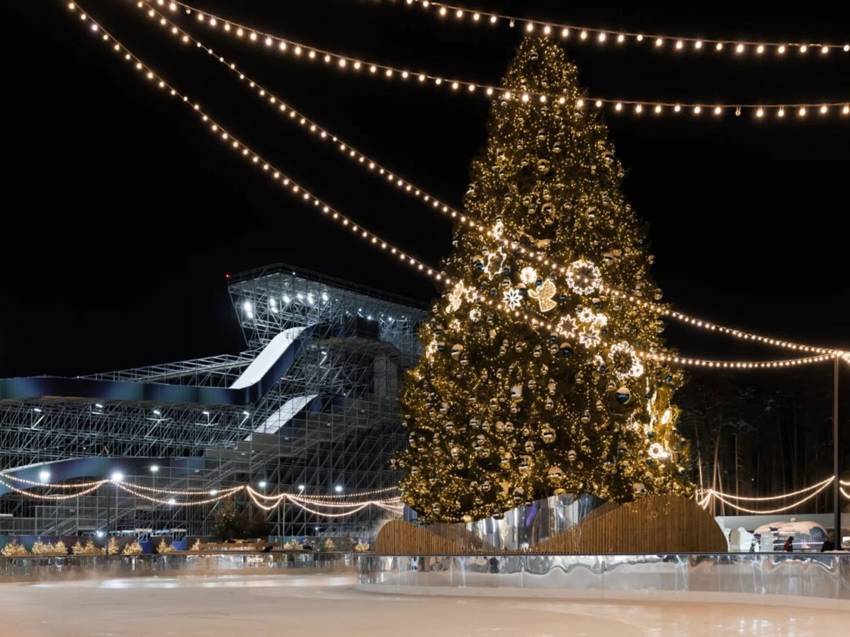     Горка находится в квартале Архангела Михаила