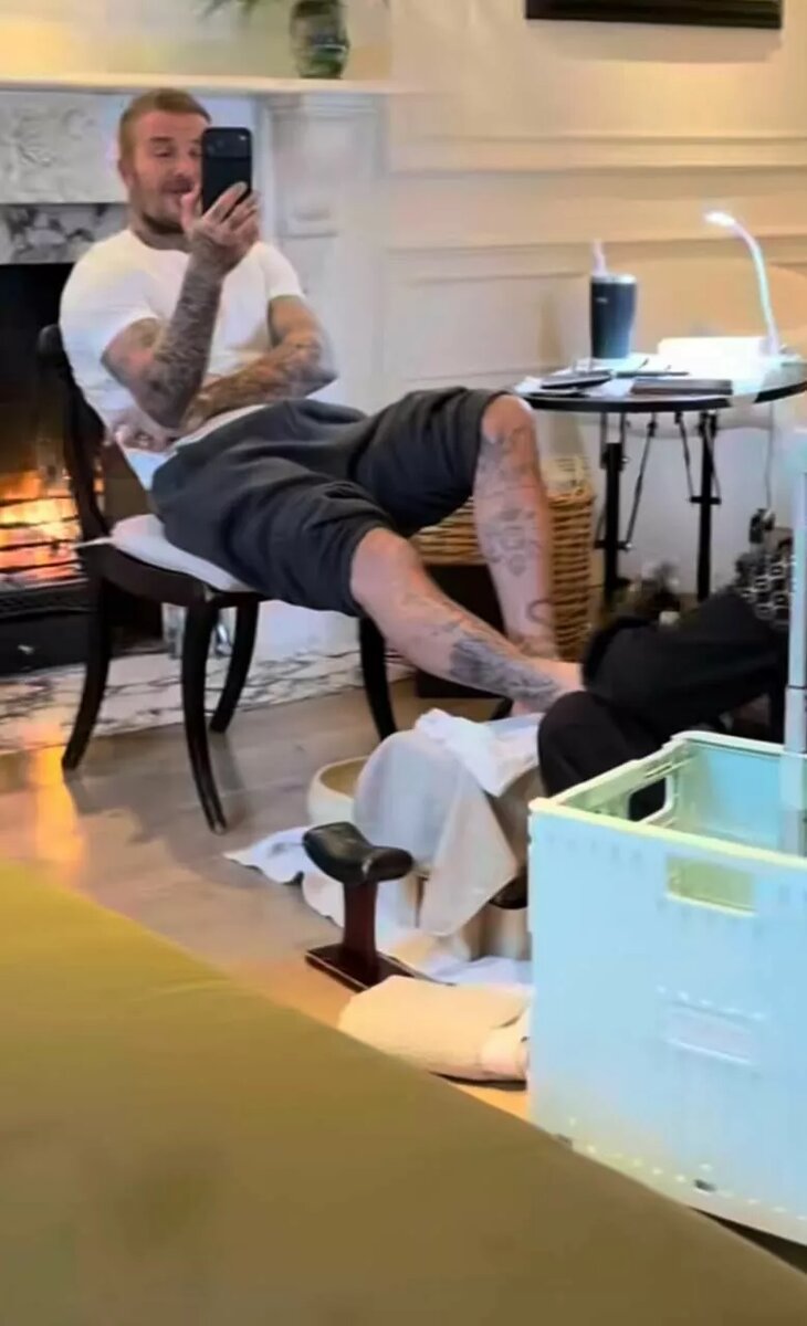 Дэвид Бекхэм📷
