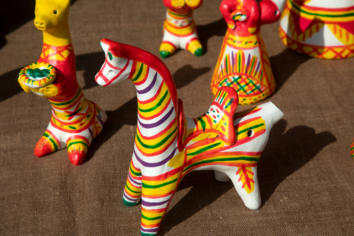    Филимоновская глиняная игрушка, фигурка лошади