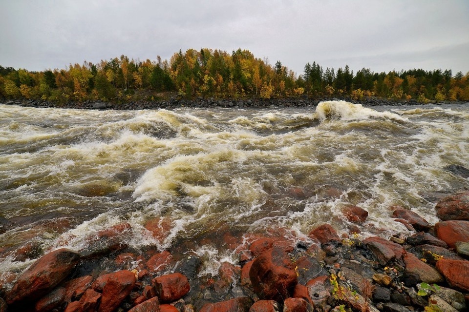    Здесь расположен единственный в России партизанский музей под открытым небом - «База партизан Заполярья». Олег ФИЛОНОК