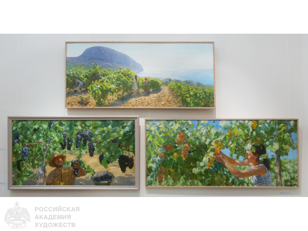 Экспозиция «Лавандовое море» Олега Путнина в РАХ. Фото: Виктор Берёзкин, пресс-служба РАХ