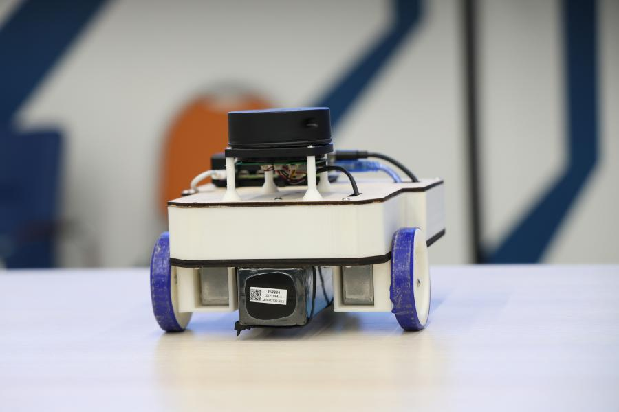 Робот MEPHI_ROS2_drone