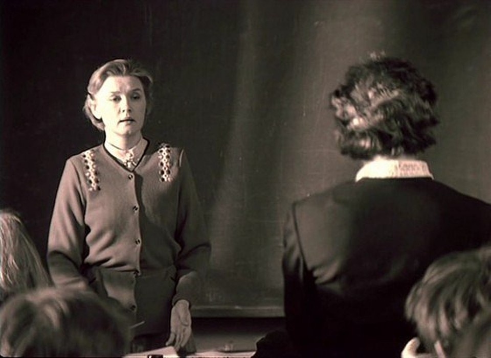    Кадр из фильма «Завтра была война»