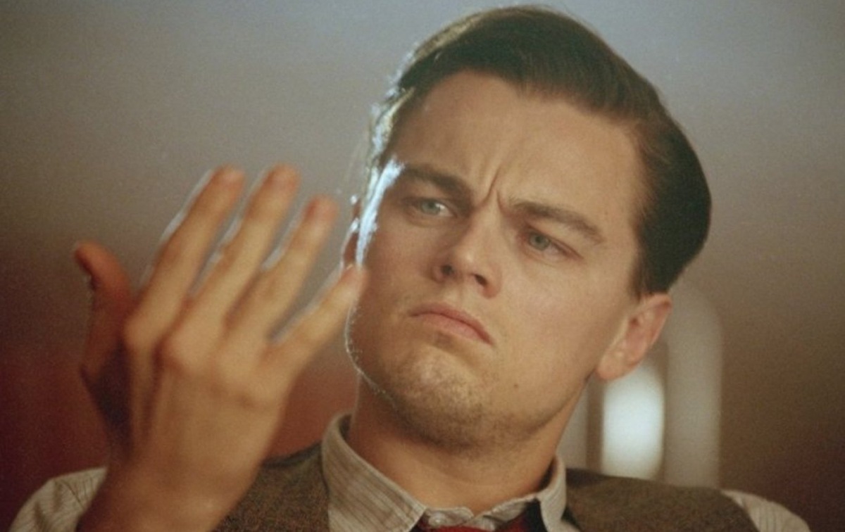    Почему у нас именно пять пальцев, и не больше и меньше? Кадр из фильма «Великий Гэтсби»