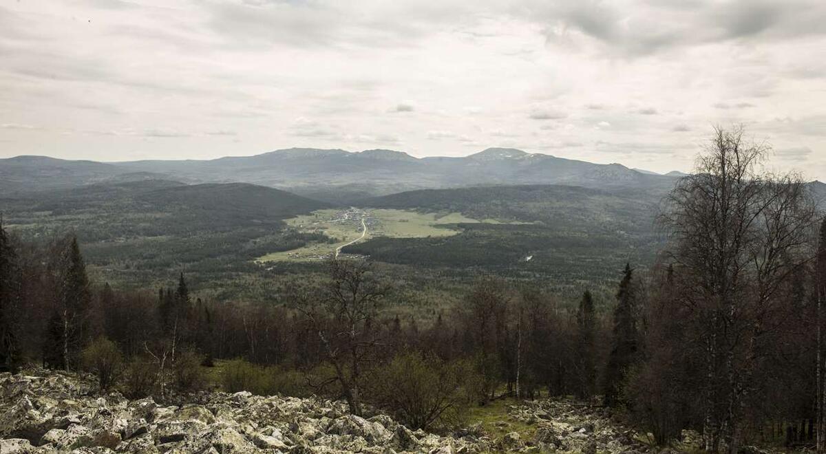   Вид на Большой Иремель с хребта Зигальга stalker