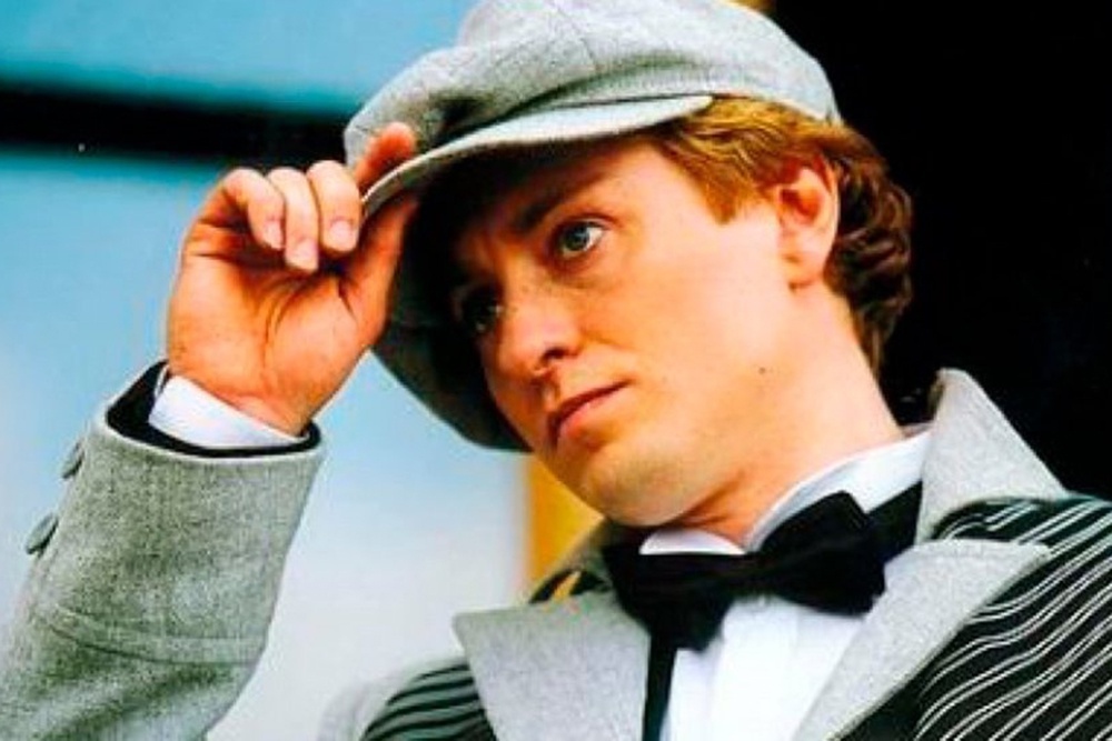    Сергей Безруков в заглавной роли сериала "Есенин". / Фото: kinopoisk.ru