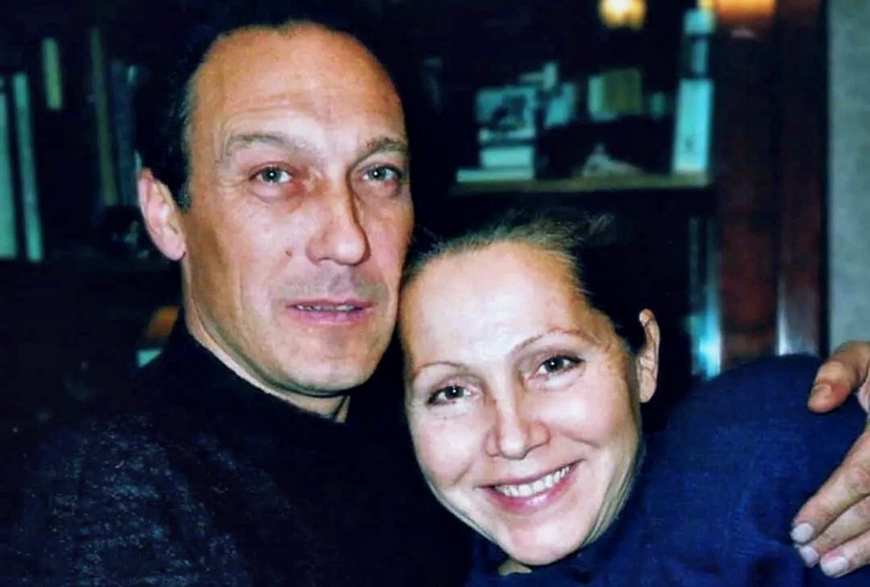 Олег Янковский и его супруга Людмила Зорина: история любви, совместные фильмы, знаменитые сын и внук