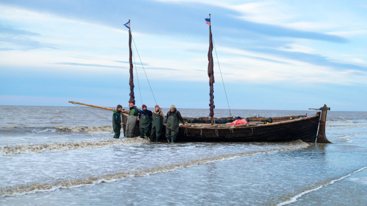 Экспедиция 2024 года на карбасе по маршруту Мангазейского морского хода. Фото: Даниил Шкаруба