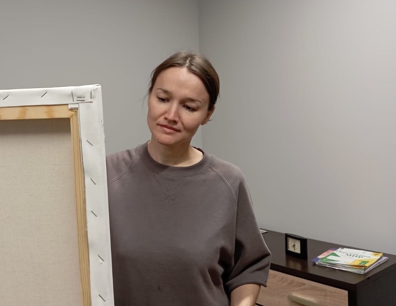 Динара Исрафилова за работой