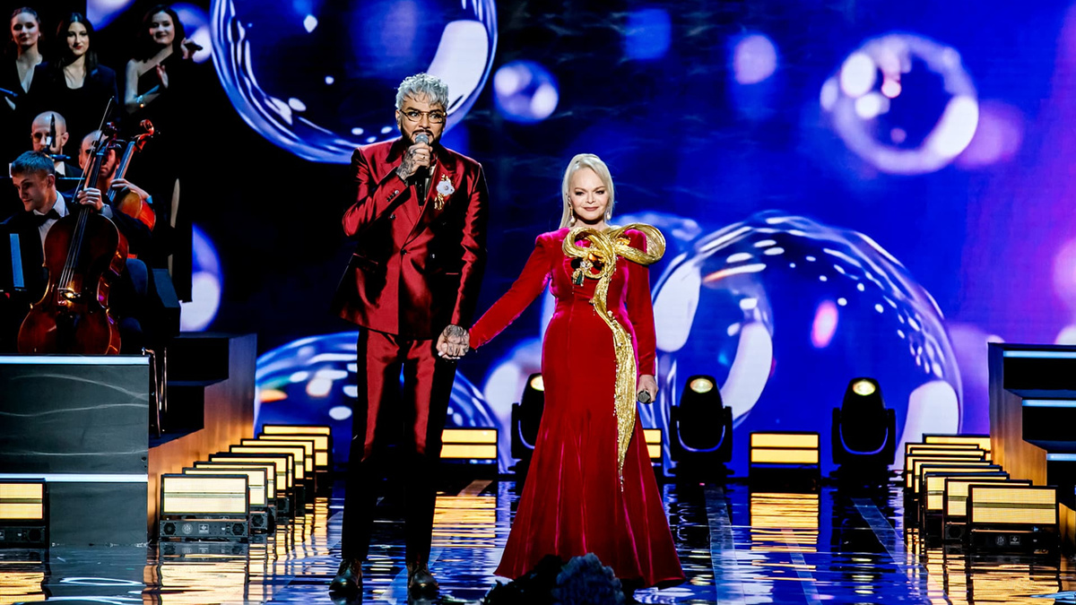 Почти аншлаг: в Москве на концерт Ларисы Долиной пришли зрители