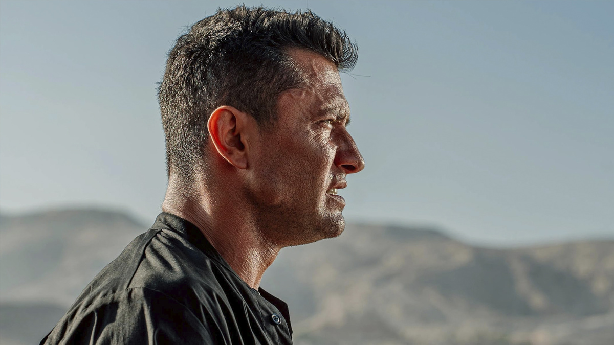 Кадр из фильма "Мажор в Дубае"