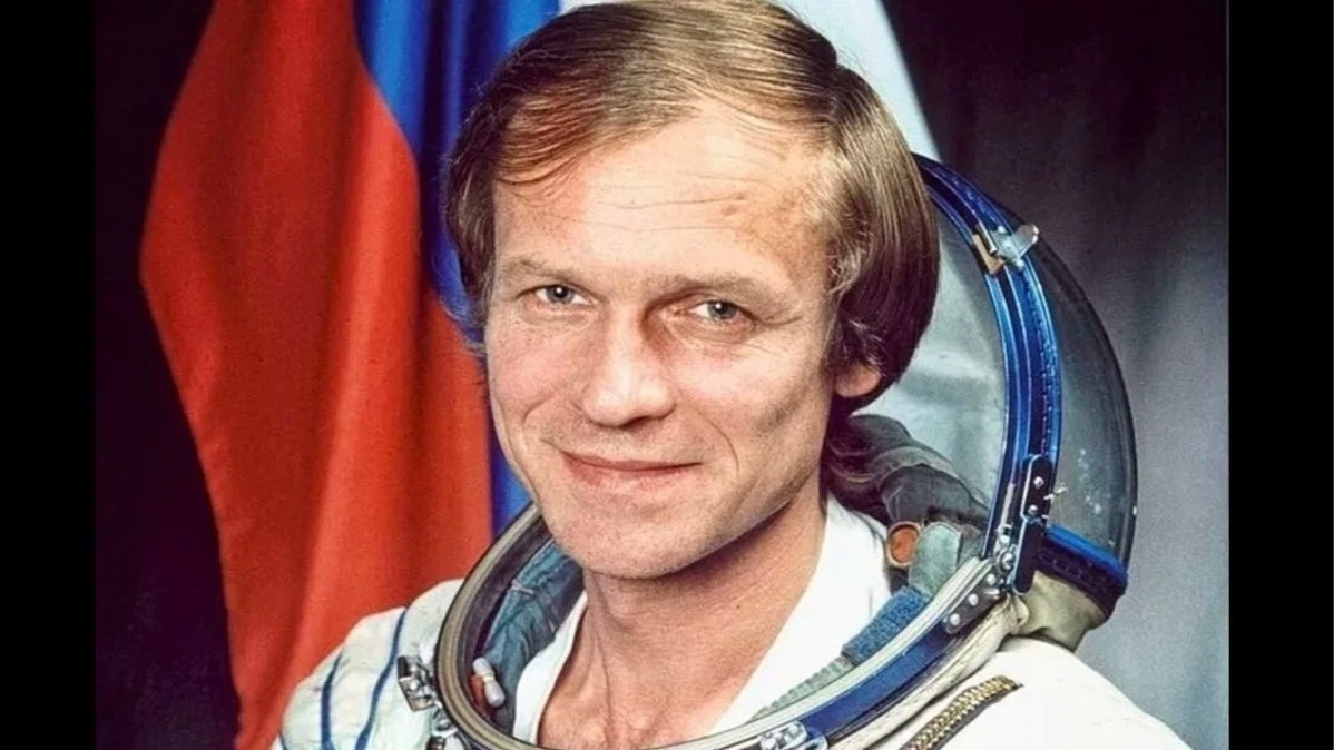 Космонавт Сергей Васильевич Авдеев. 