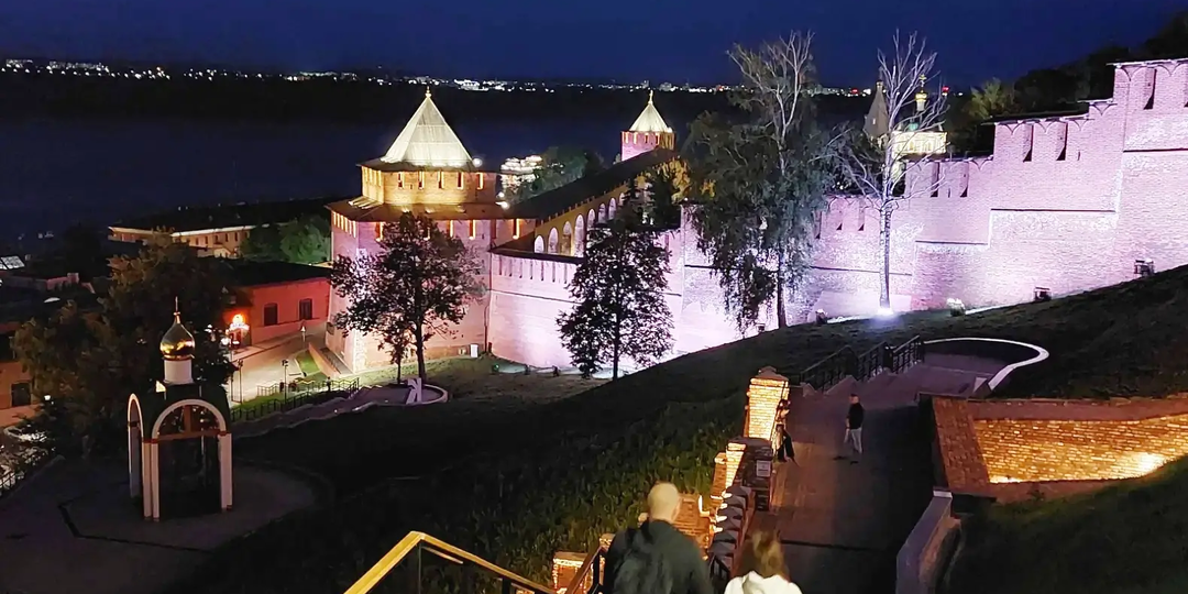 Сердце города над слиянием Оки и Волги - смесь древности и современности