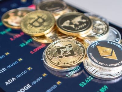    ЦБ хочет разрешить торговать криптовалютами. Но не без нюансов