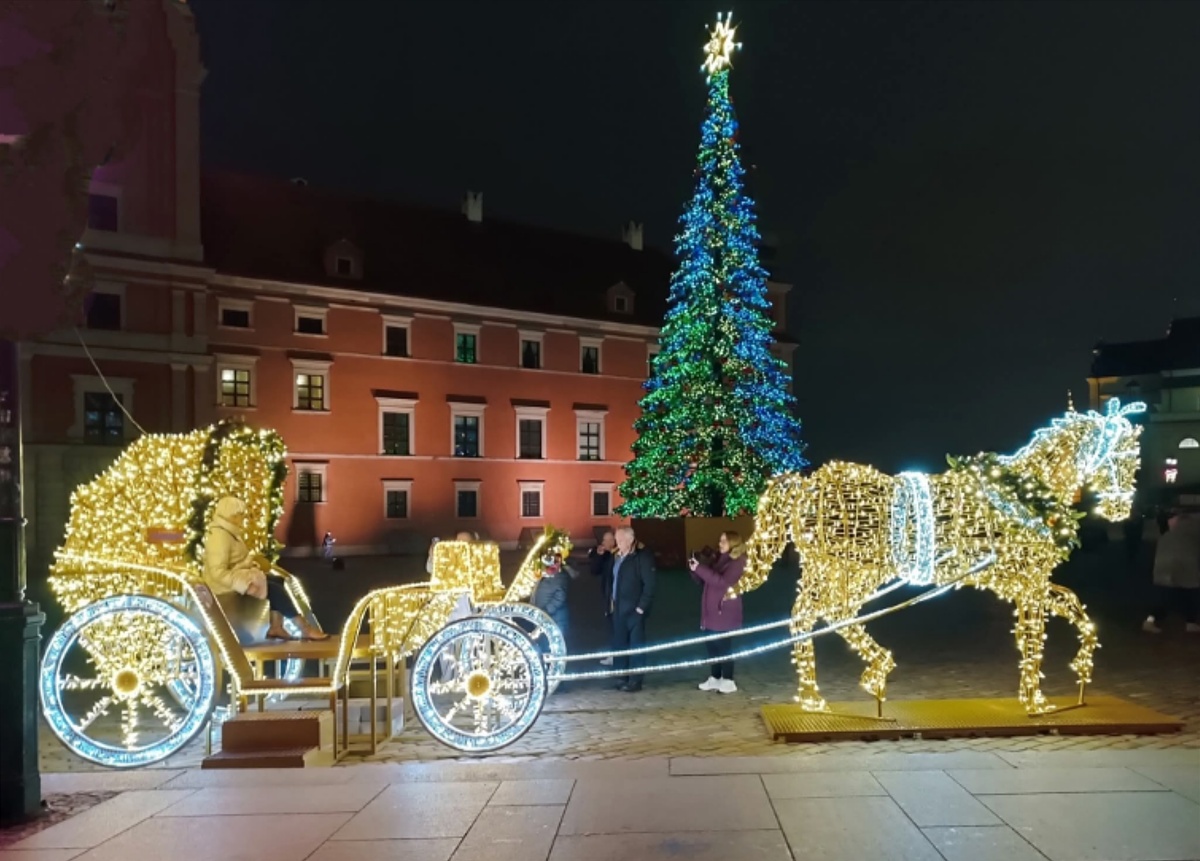 Варшава. У Королевского замка. Декабрь 2025 г. 