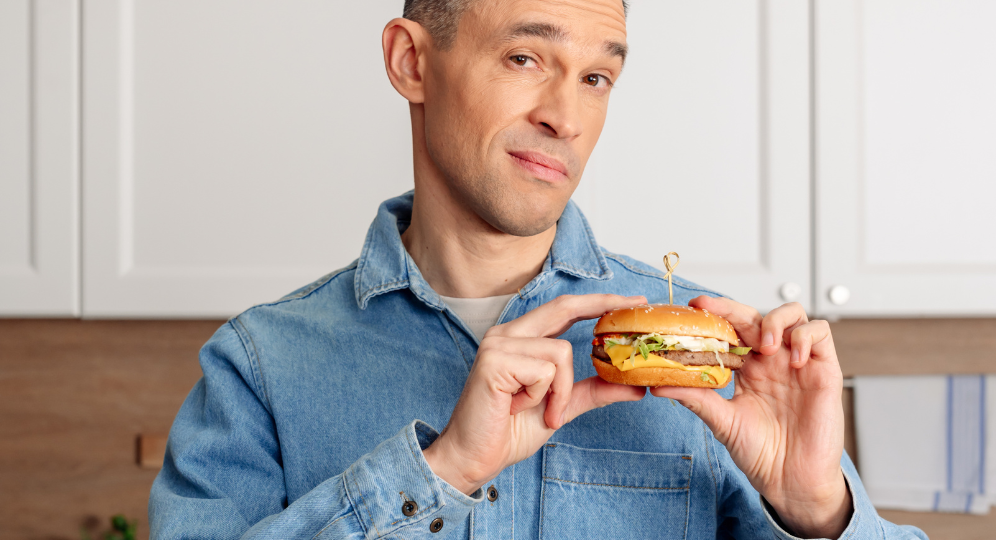 Почему после жирной еды становится тяжело?