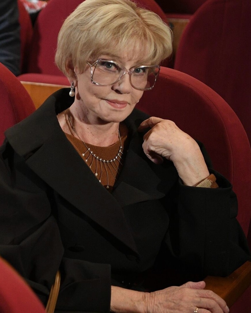    Вера Алентова скончалась в 83 годаСоцсети