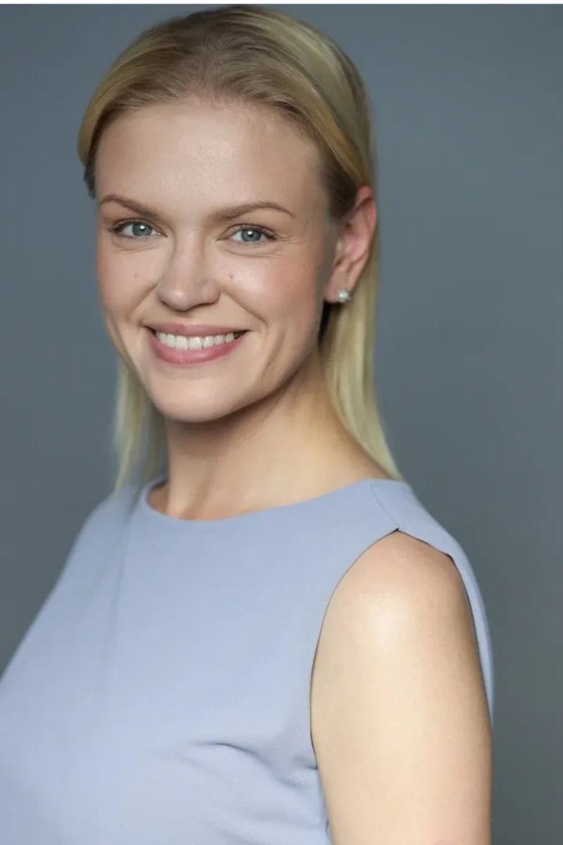 Анна Котова