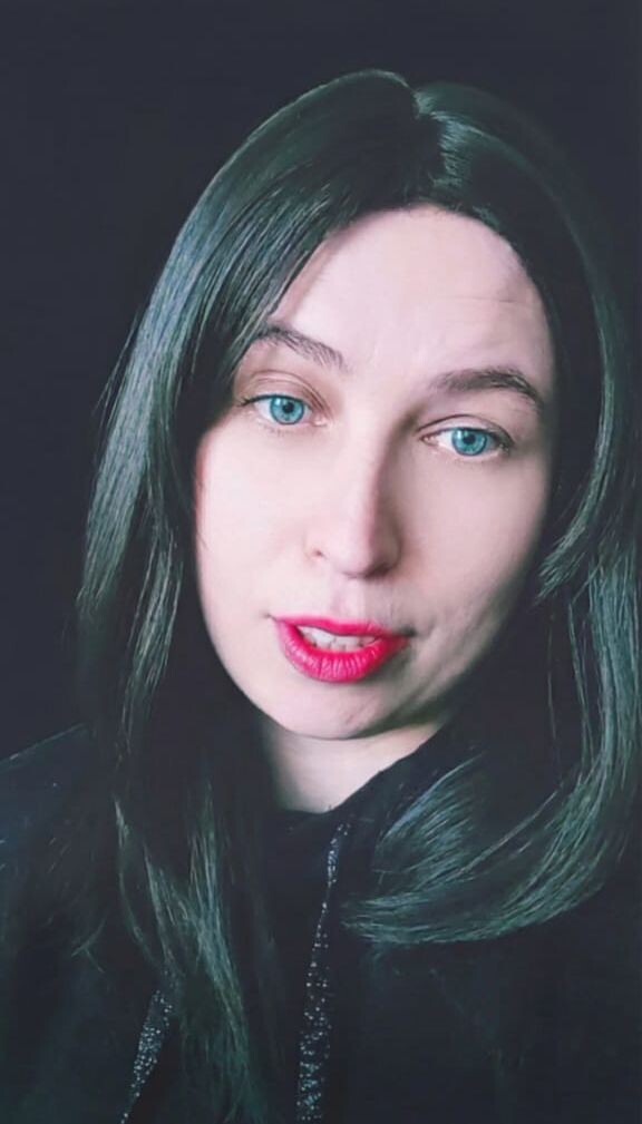 Евгения Саженцева , дипломированный теолог и психолог 