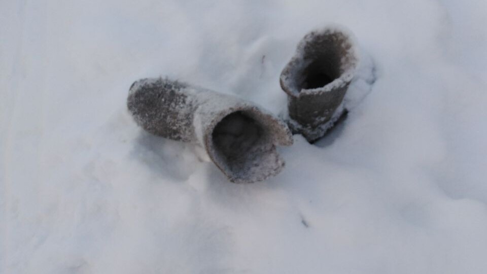 Невесёлые качели