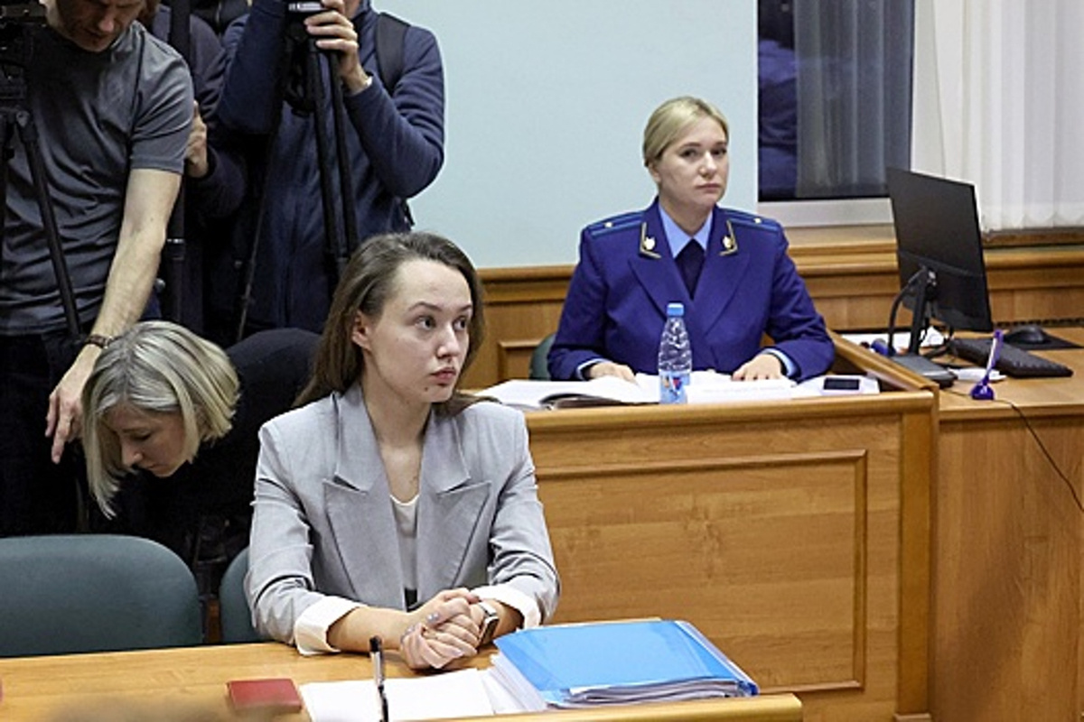 Представитель прокуратуры в ходе заседания ходатайствовала о предоставлении артистке времени до окончания новогодних праздников