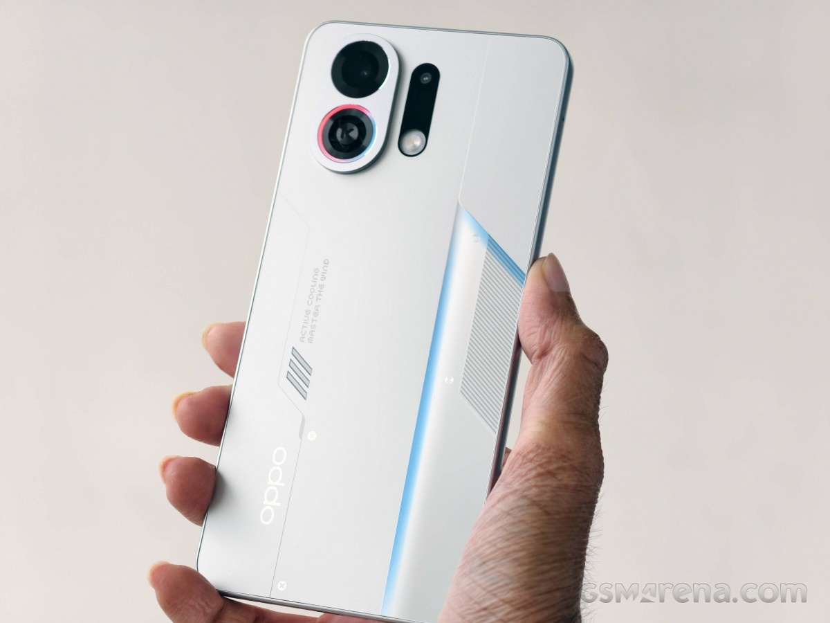 Oppo K13 Turbo Pro  📷
