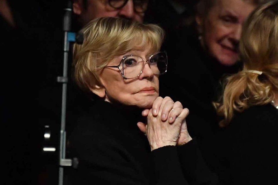    Вера Алентова умерла у гроба Анатолия Лобоцкого Иван МАКЕЕВ