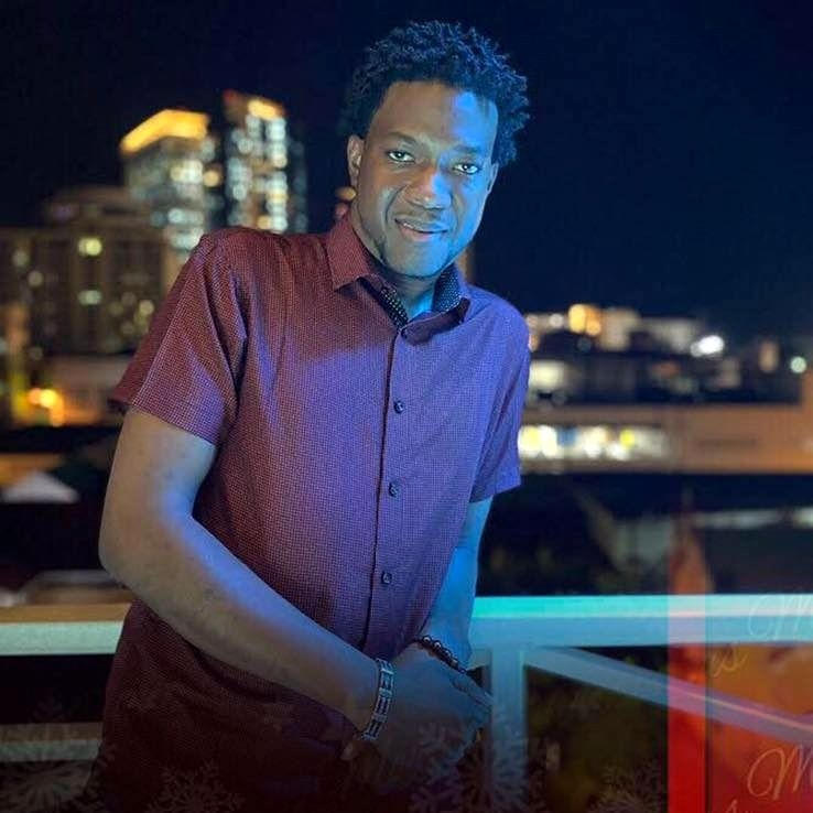 Тринидадский Госпел-продюсер Кристофер Майерс по прозвищу Малыш Си (Christopher ‘Baby C’ Mayers), владелец лейбла Righteous Records