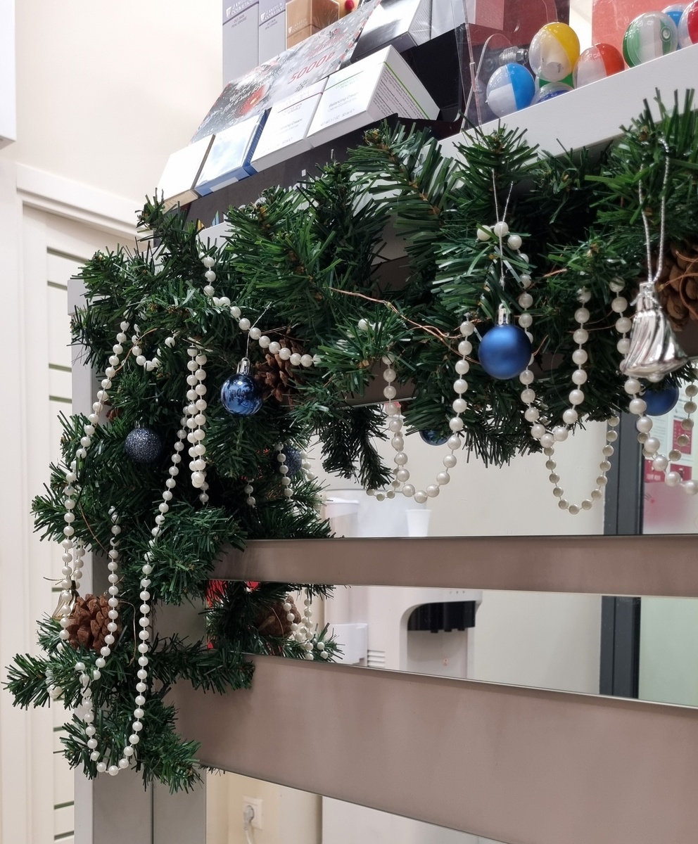 В парикмахерской красиво, да...