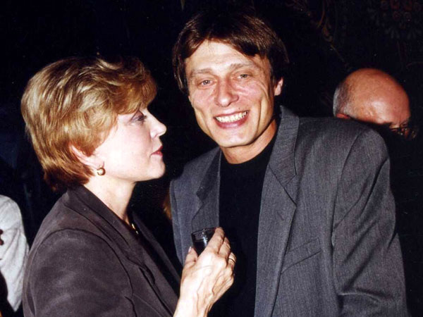 Вера Алентова с Анатолием Лобоцким на премии ТЭФИ-2000.