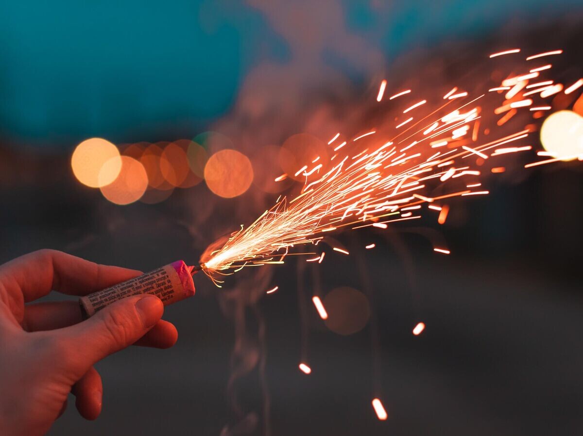    Петарда | © iStock.com / InfinitumProdux